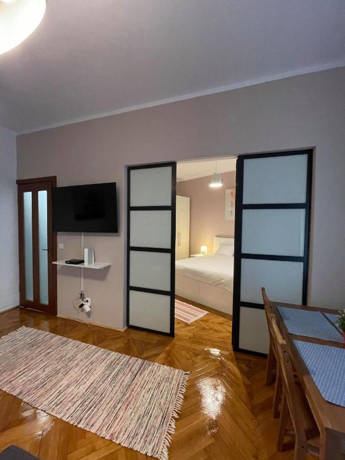 Interbellic Flat Διαμέρισμα Βουκουρέστι Εξωτερικό φωτογραφία